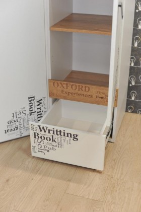 Шкаф для белья «Оксфорд» (Ривьера/Белый с рисунком) в Удачном - udachnyj.katalogmebeli.com | фото 4
